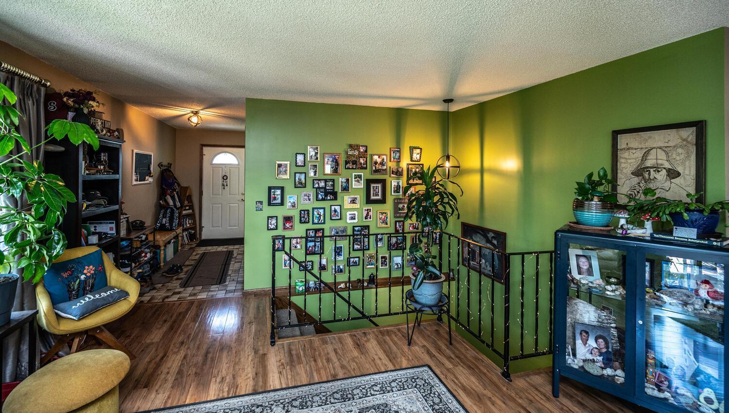 1142 Cheery Ln NE Columbia-large-008-018-Stairway Unit 1-1500x852-72dpi.jpg