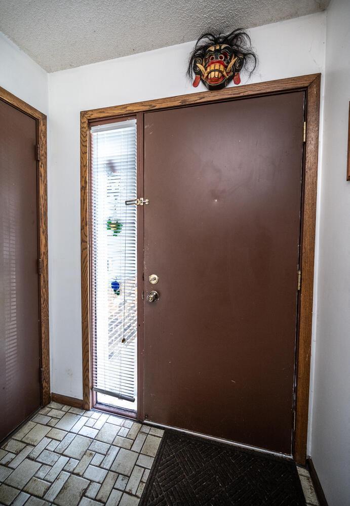 1142 Cheery Ln NE Columbia-large-031-052-Entryway Unit 2-692x1000-72dpi.jpg