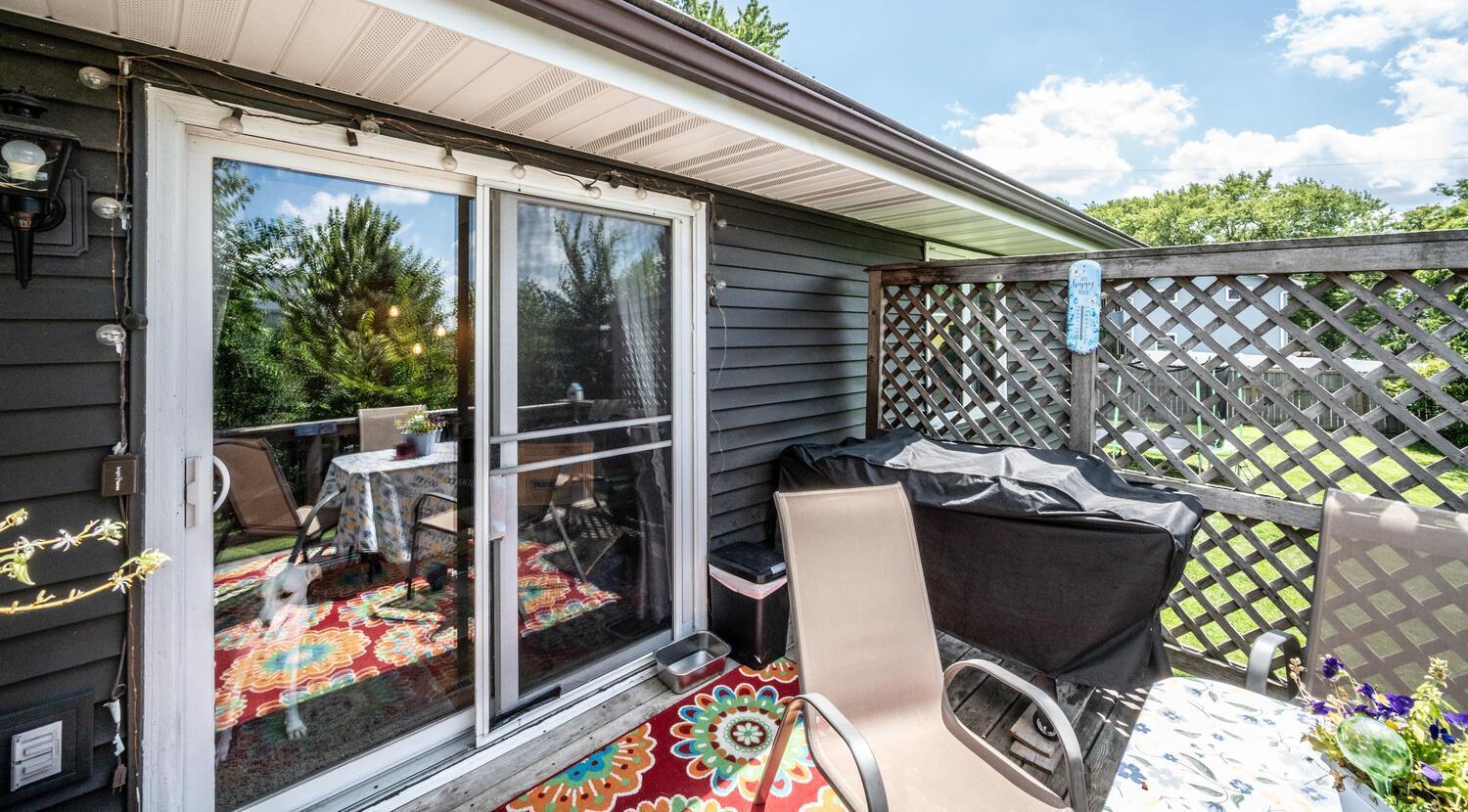 1142 Cheery Ln NE Columbia-large-029-017-Deck-1500x830-72dpi.jpg