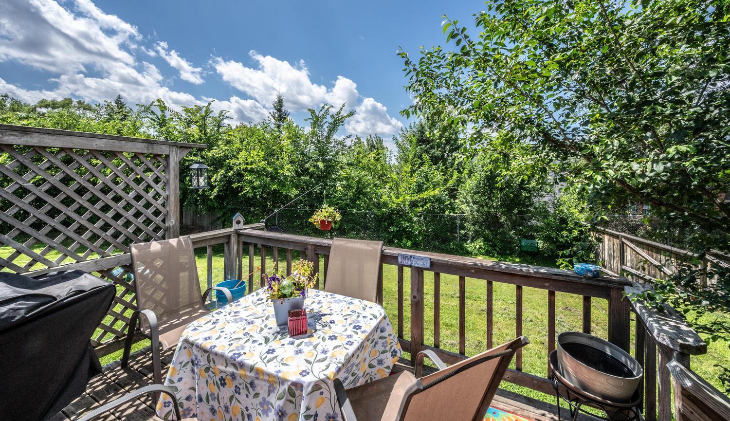 1142 Cheery Ln NE Columbia-large-028-002-Deck-1500x865-72dpi.jpg