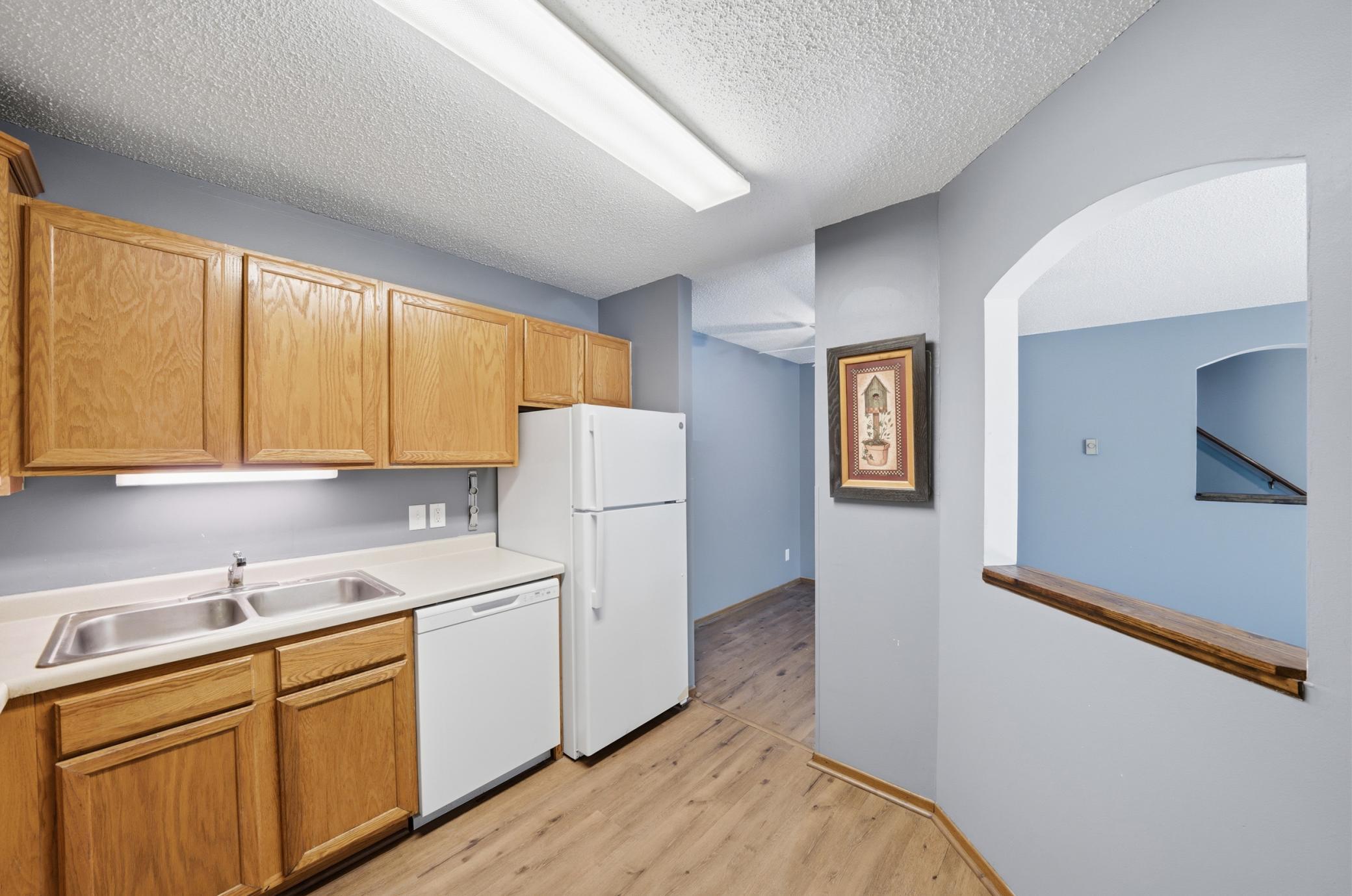 Kitchen w/new refridgerator