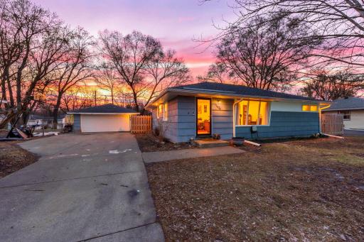 1-web-or-mls-11824 Larch St NW-88 copy.jpg