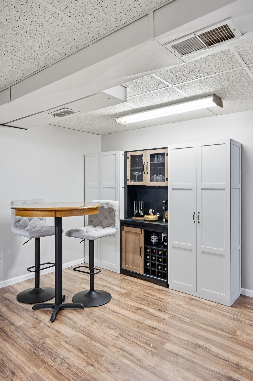 37-web-or-mls-807 12th St-37.jpg