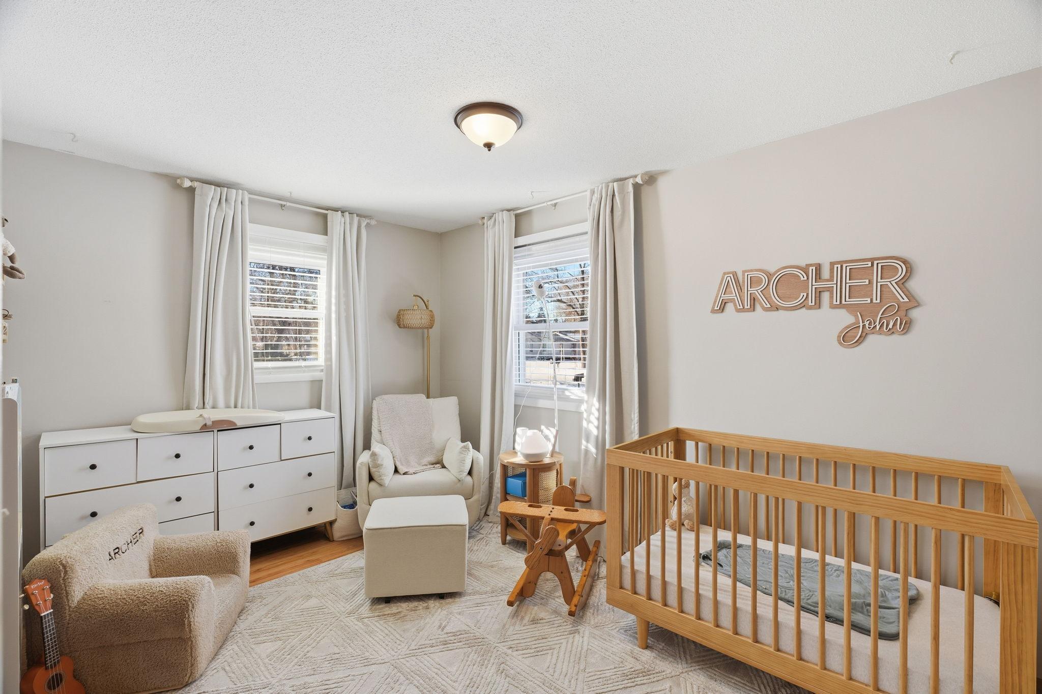 31-web-or-mls-807 12th St-31.jpg