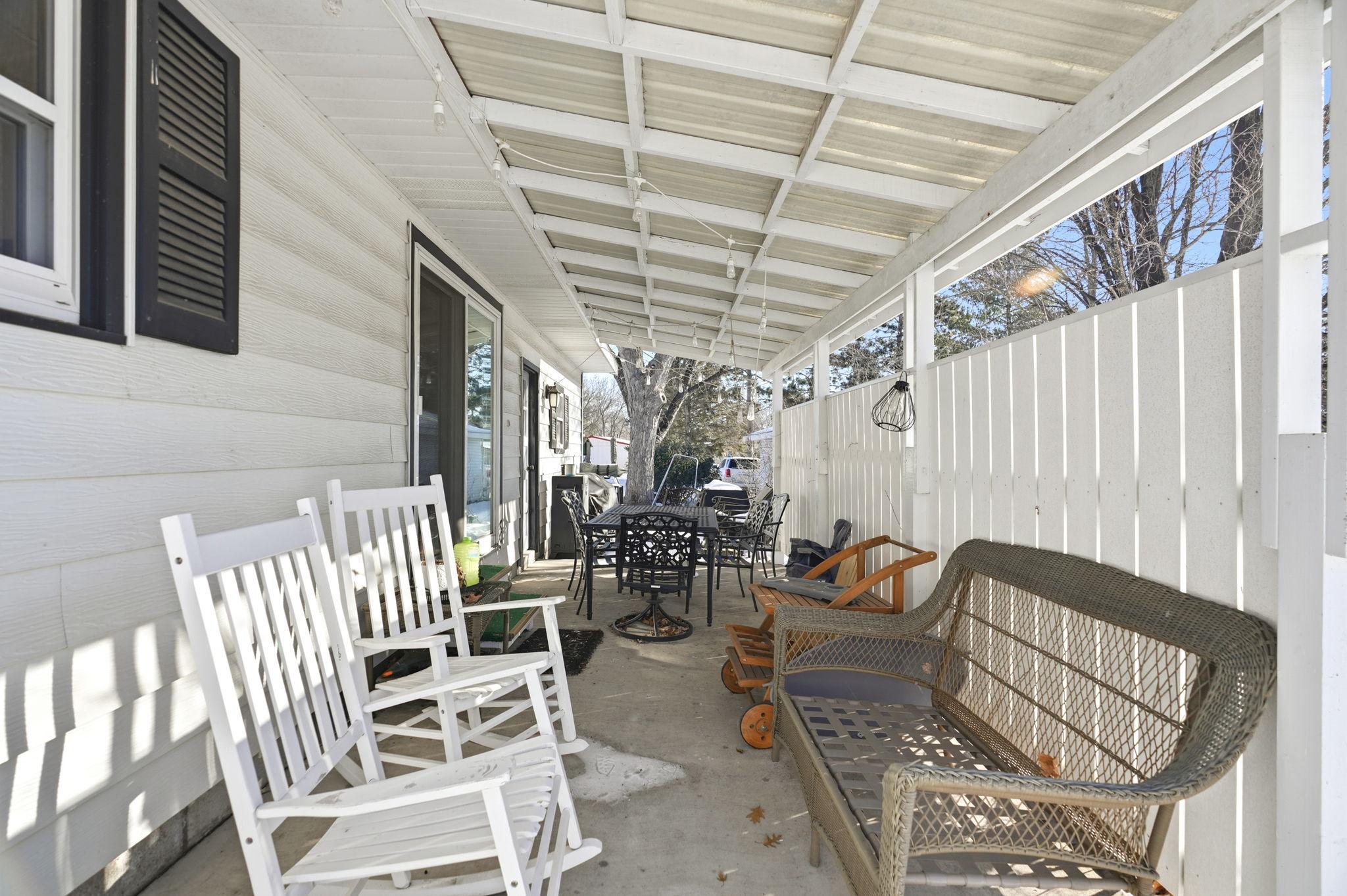 9-web-or-mls-807 12th St-9.jpg