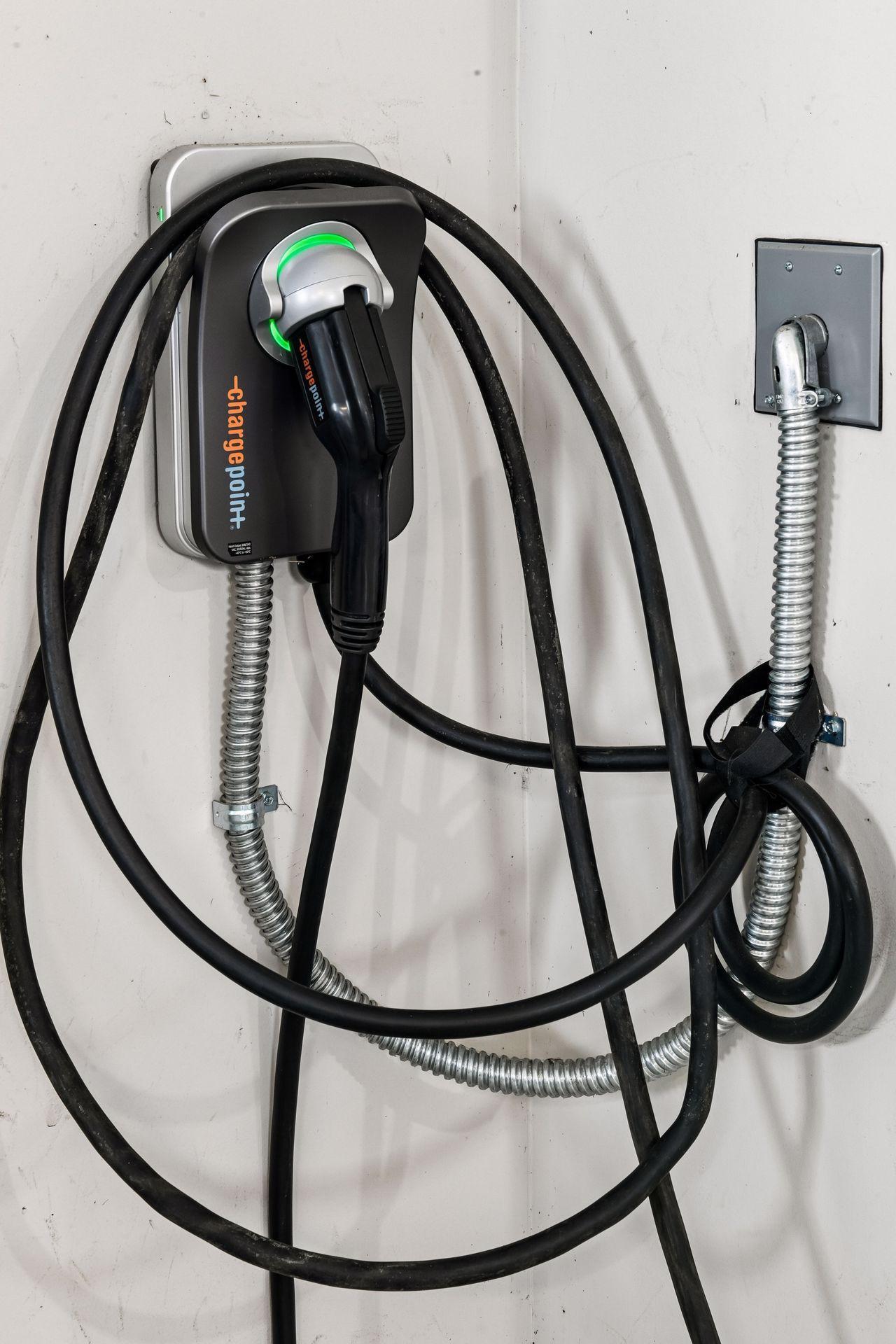 7100 Highland Court - Spacecrafting - 0073.jpg