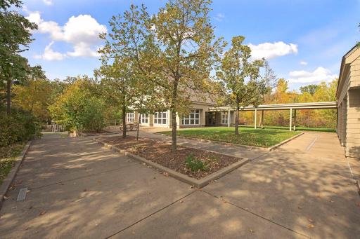 7100 Highland Court, Eden Prairie, MN 55346