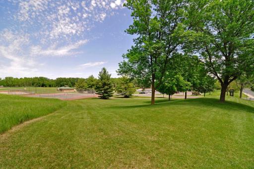 7100 Highland Court, Eden Prairie, MN 55346