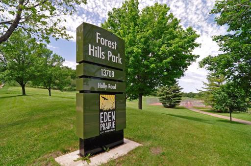 7100 Highland Court, Eden Prairie, MN 55346