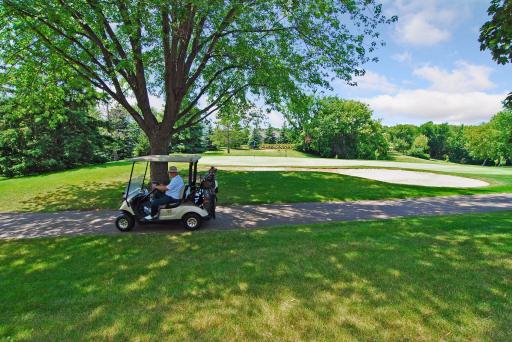 7100 Highland Court, Eden Prairie, MN 55346