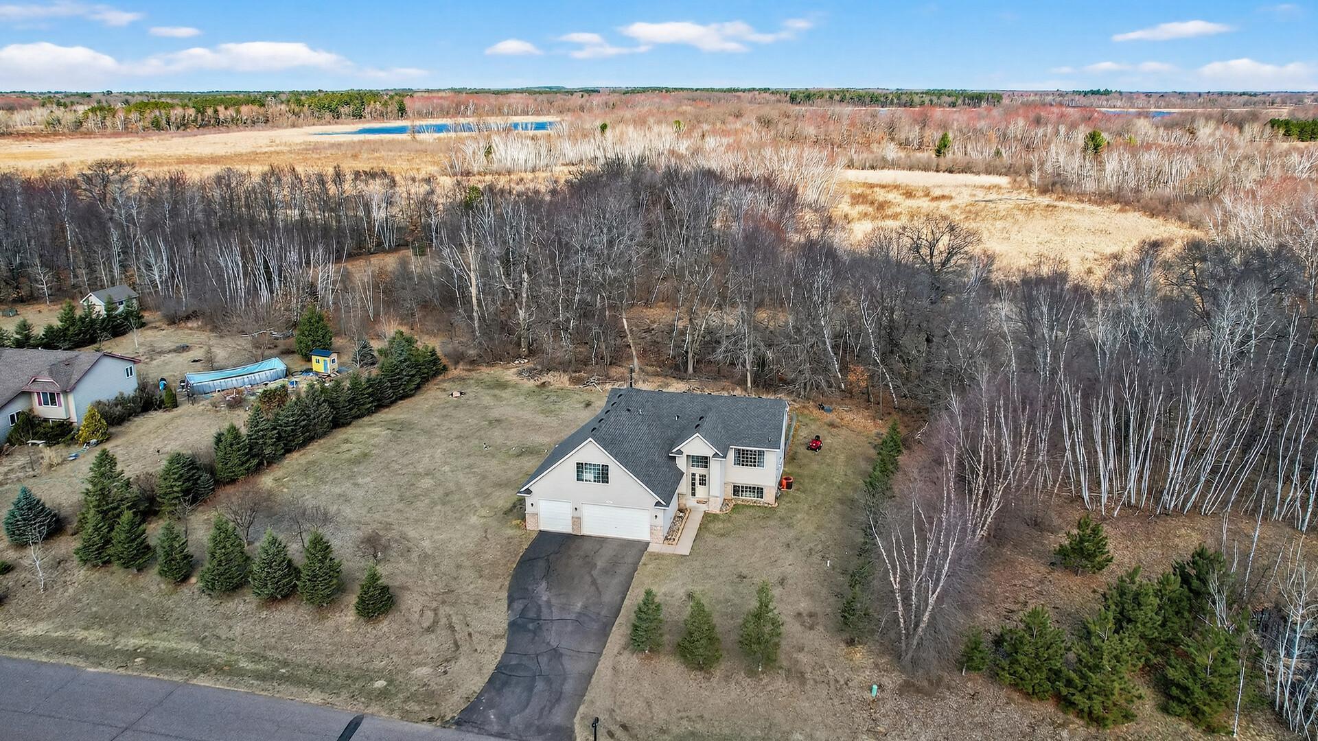 66_9531_242nd6 (1)_mls.jpg