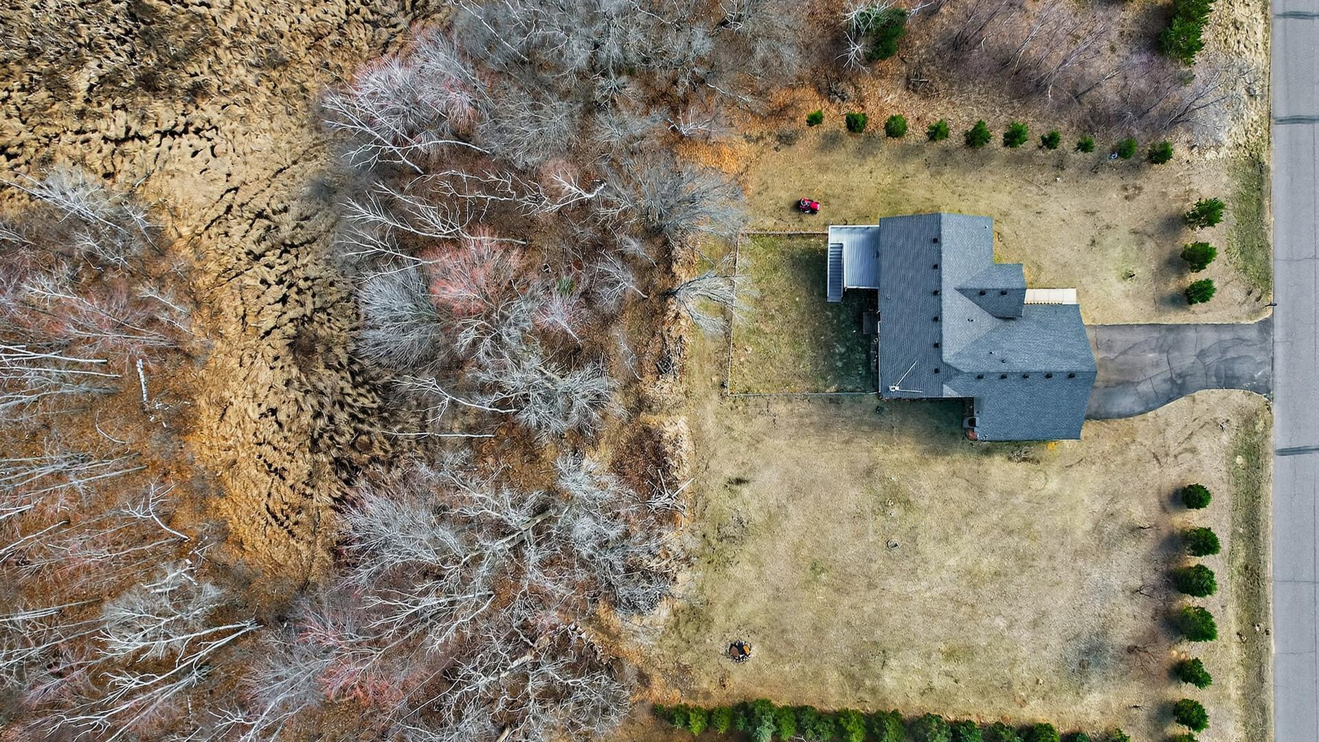 75_9531_242nd15 (1)_mls.jpg