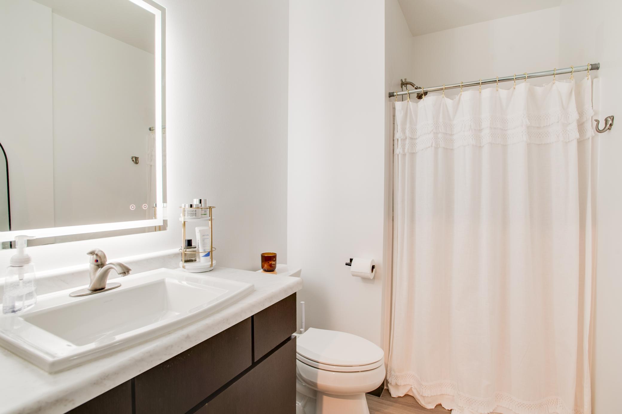 627_NP_AVE_#202-22.jpg