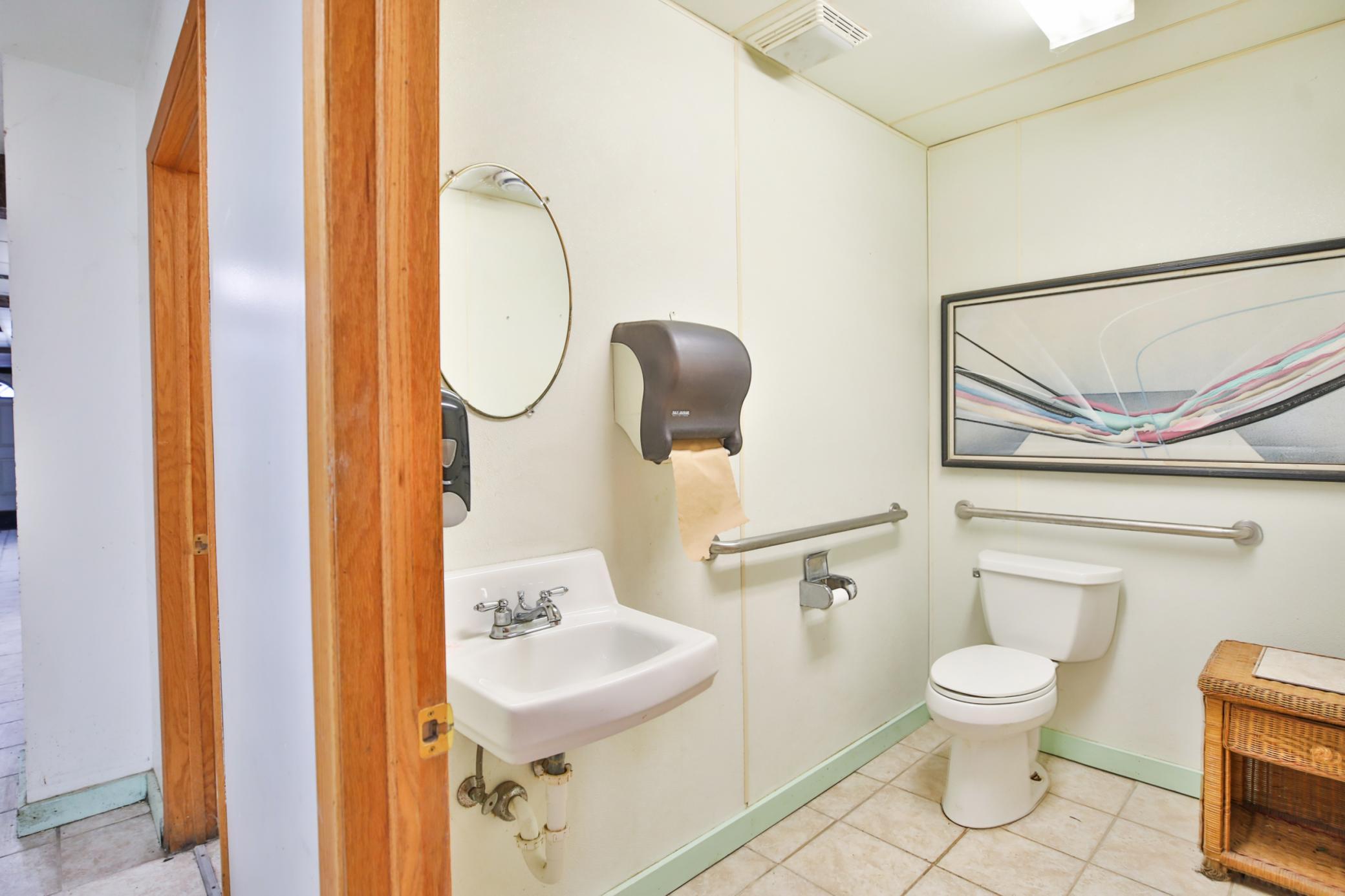 Bathroom #2