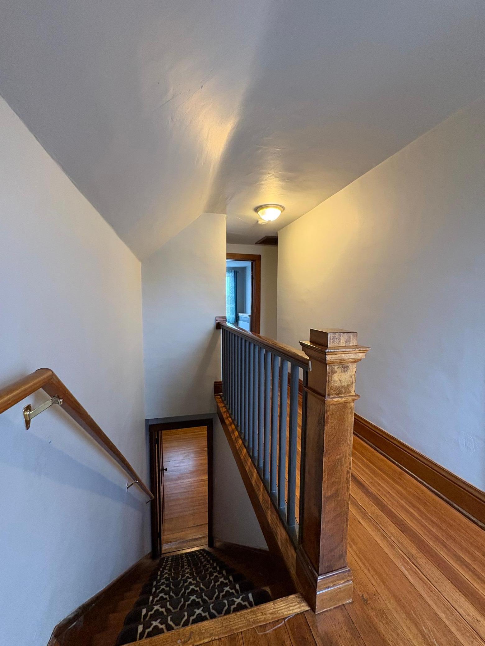 upstairs hallway and staircase.jpeg