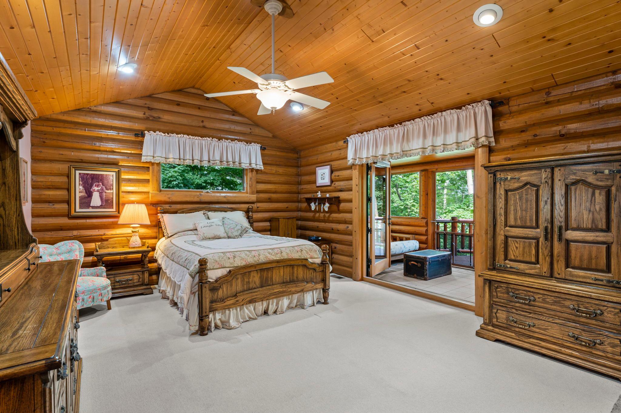 Primary suite