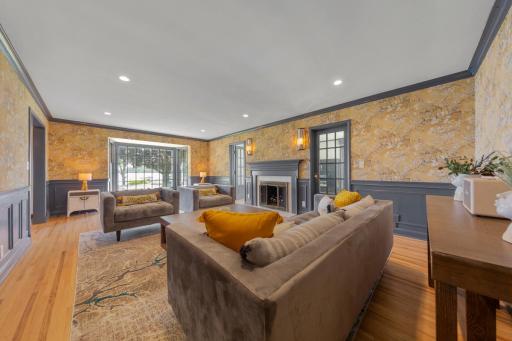 901 Clear Lake Drive, Waseca, MN 56093