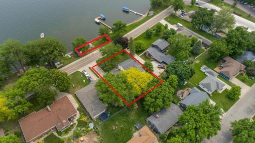 901 Clear Lake Drive, Waseca, MN 56093