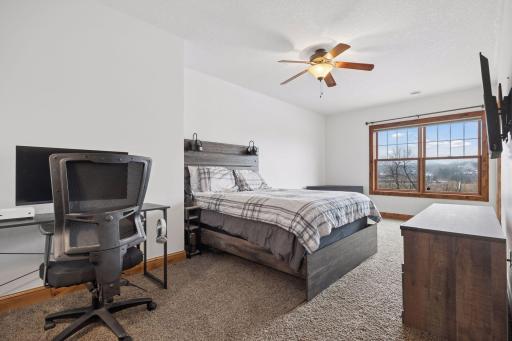 2490 Marshview Court, Victoria, MN 55386