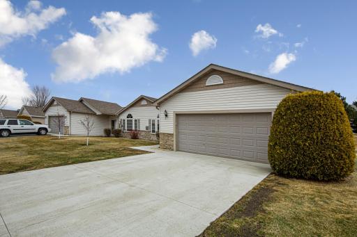 1111 25th Avenue NW, Faribault, MN 55021