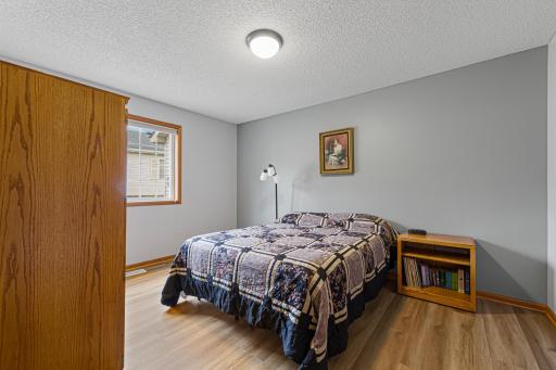 Spacious secondary bedroom with walk-in closet