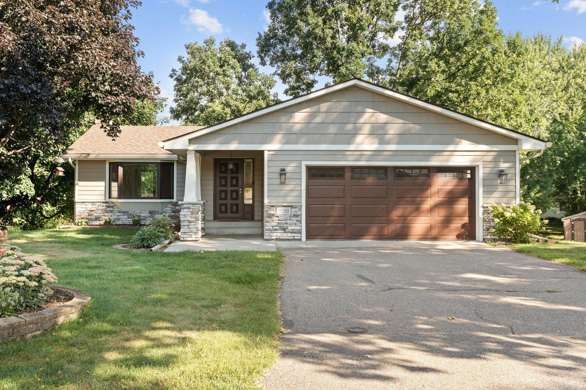 Property photo for 18208 Valley View Road, Eden Prairie, MN 55346
