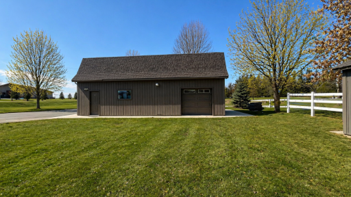 7352 Ahles Road, Saint Cloud, MN 56301