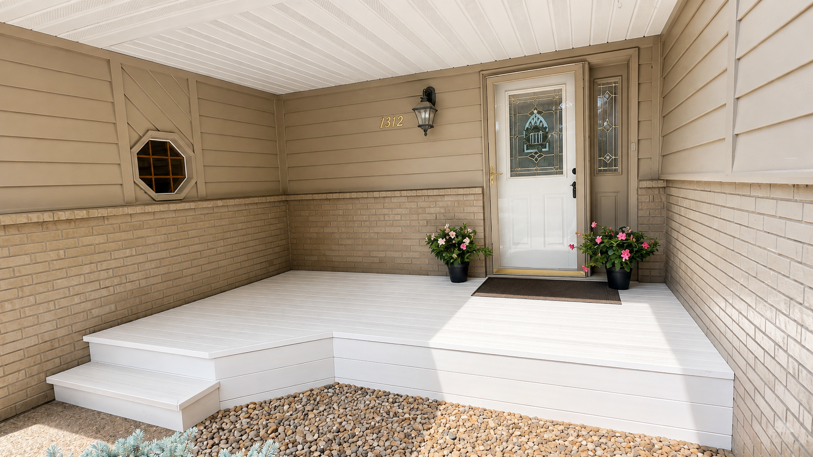 Ahles Front Porch.png