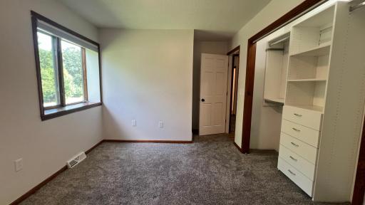 7352 Ahles Road, Saint Cloud, MN 56301