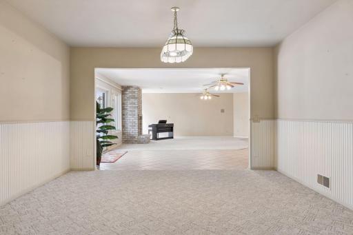 9440 Abigail Court, Inver Grove Heights, MN 55077