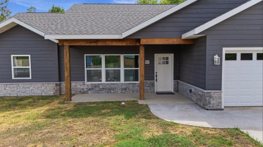 912 Carter Circle, Eveleth, MN 55734