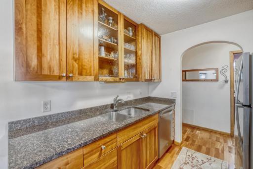 7340 York Ave S Unit 208 - Web Quality - 014 - 14 Kitchen.jpg