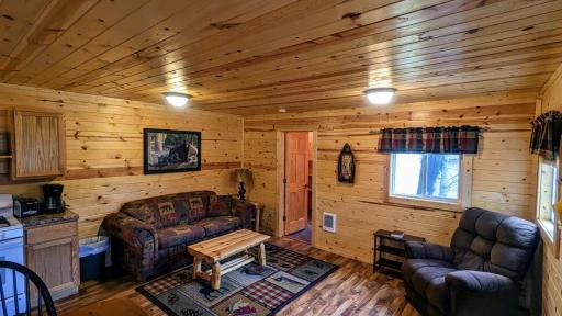 10060 Gappa Road, Kabetogama, MN 56669