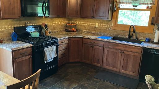 10060 Gappa Road, Kabetogama, MN 56669