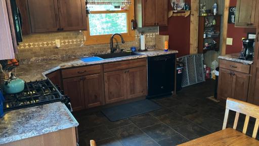 10060 Gappa Road, Kabetogama, MN 56669