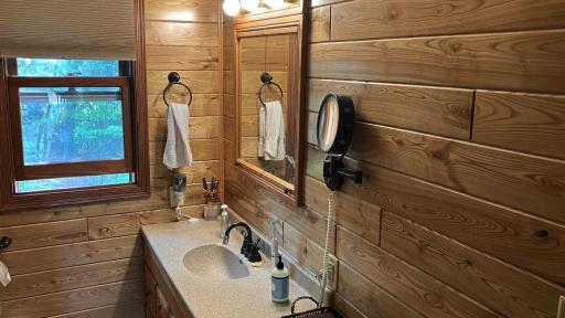 10060 Gappa Road, Kabetogama, MN 56669