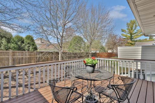 6861 W 82nd Street, Bloomington, MN 55438