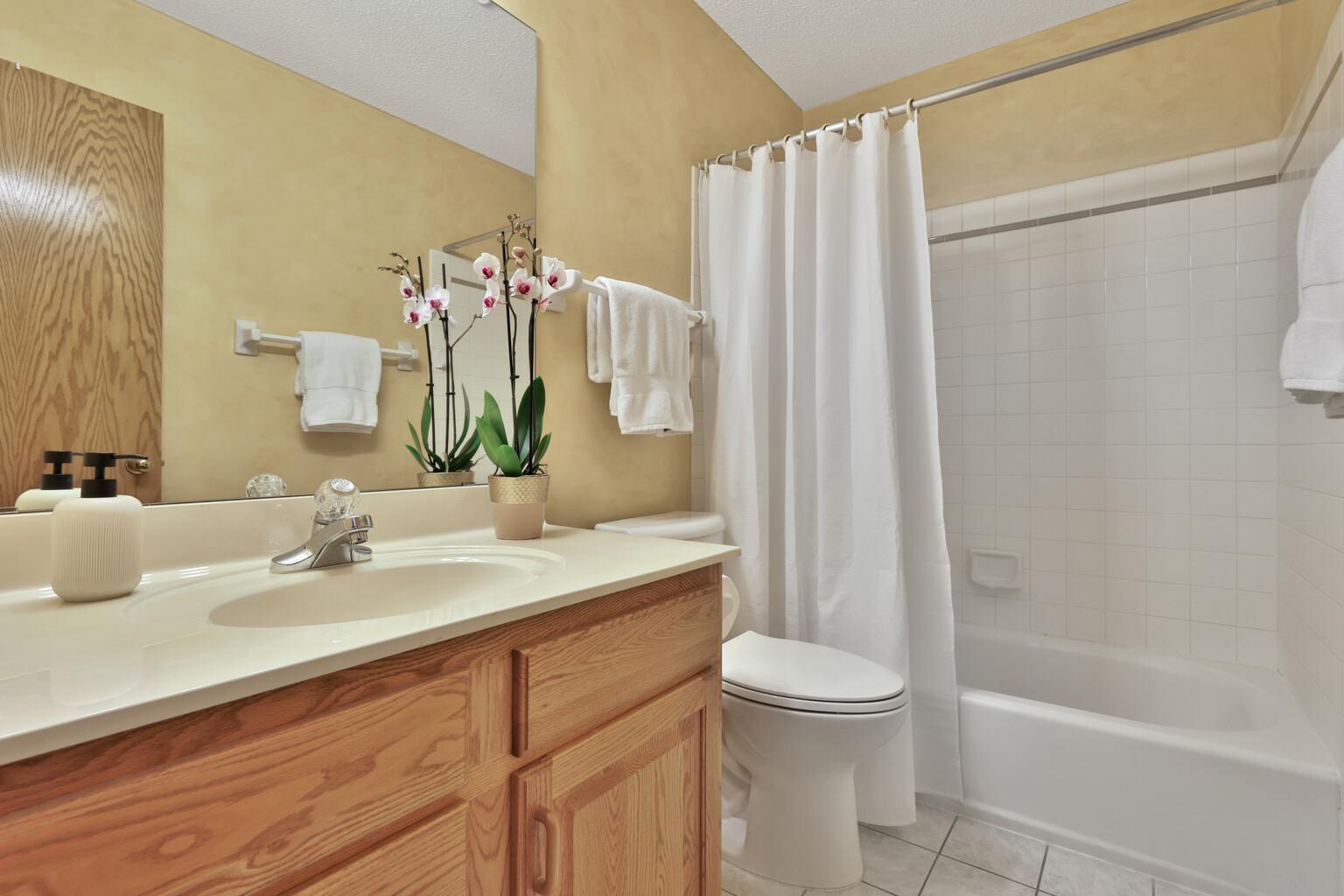 upper level bathroom