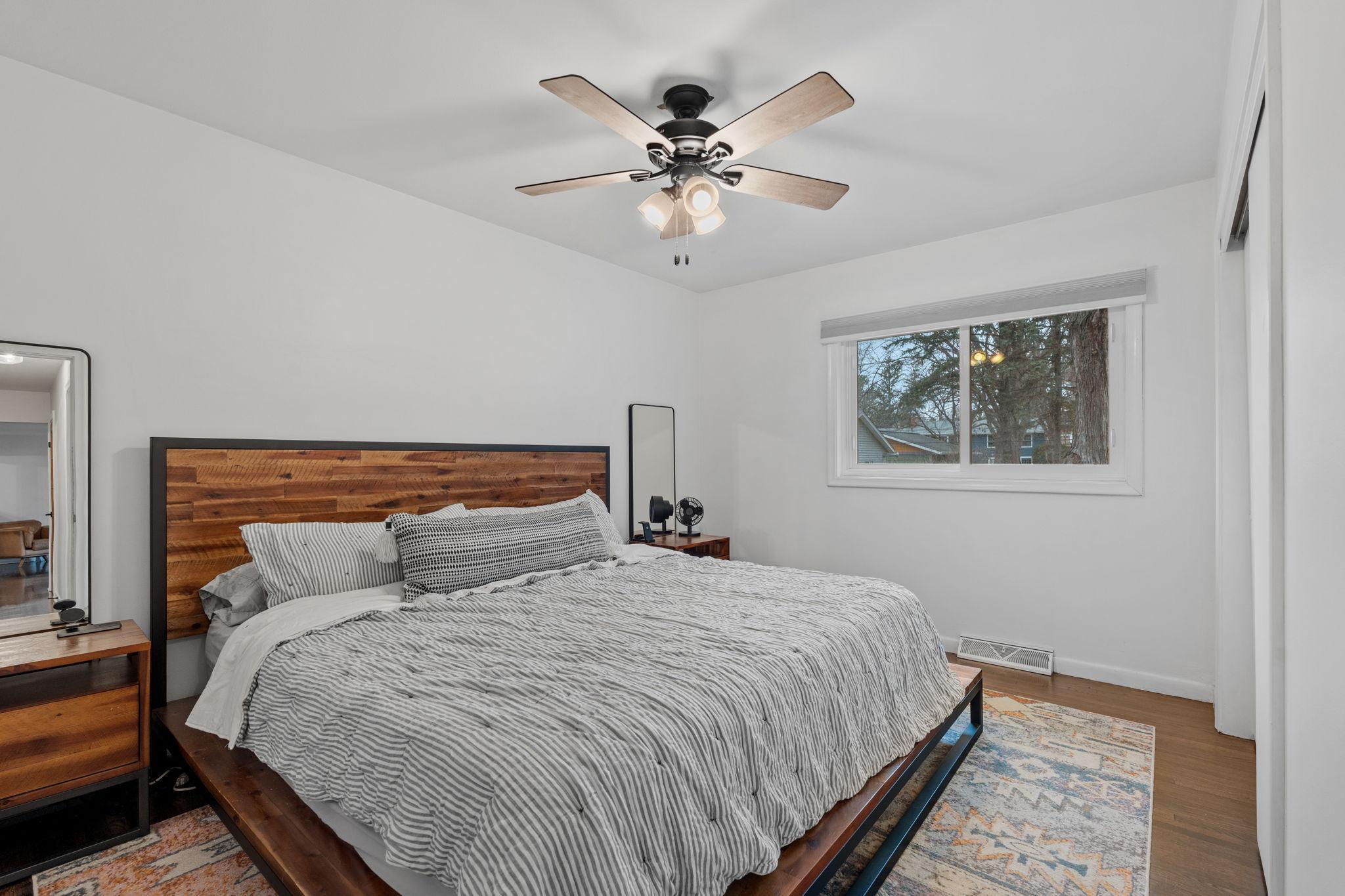 41-web-or-mls-16100 Temple Dr-41.jpg