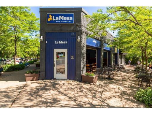 2011 2nd Avenue N, Minneapolis, MN 55405