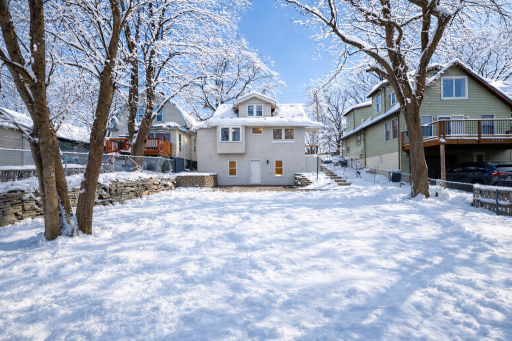 2011 2nd Avenue N, Minneapolis, MN 55405