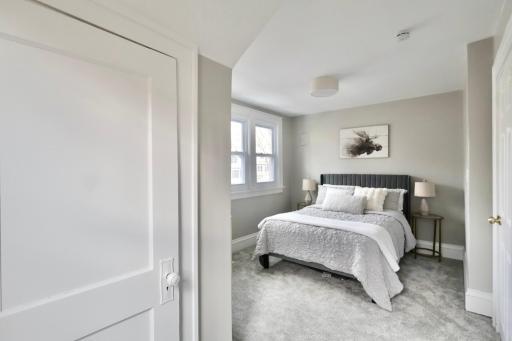 2011 2nd Avenue N, Minneapolis, MN 55405