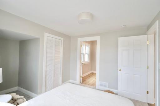 2011 2nd Avenue N, Minneapolis, MN 55405