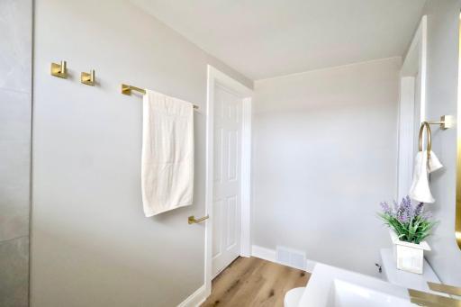 2011 2nd Avenue N, Minneapolis, MN 55405