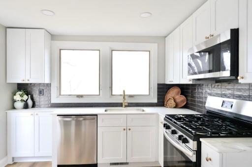 2011 2nd Avenue N, Minneapolis, MN 55405