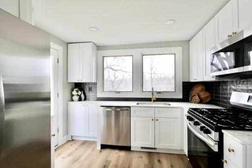 2011 2nd Avenue N, Minneapolis, MN 55405