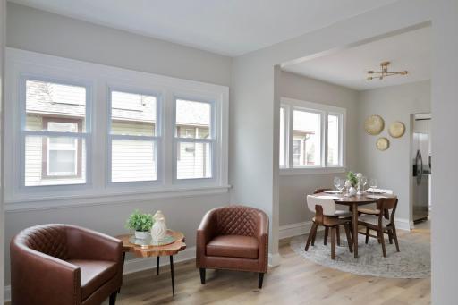 2011 2nd Avenue N, Minneapolis, MN 55405