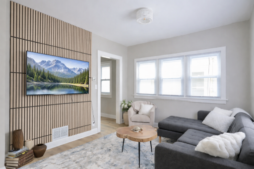 2011 2nd Avenue N, Minneapolis, MN 55405