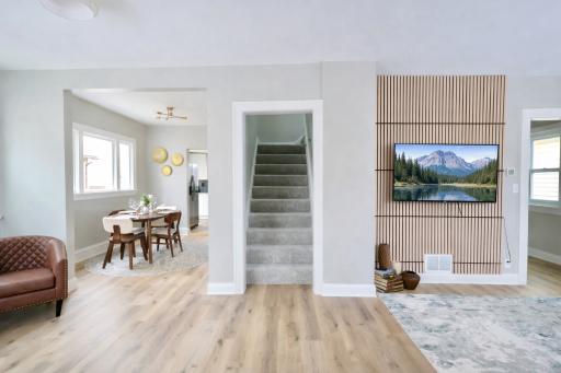 2011 2nd Avenue N, Minneapolis, MN 55405