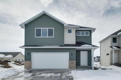 2529 36th Avenue S, Moorhead, MN 56560